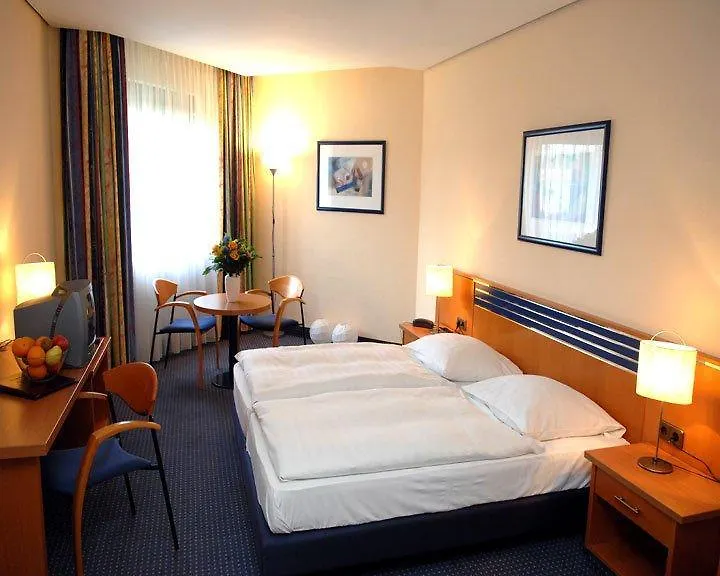 **  Hotel Brucker Sportpark Köln Deutschland